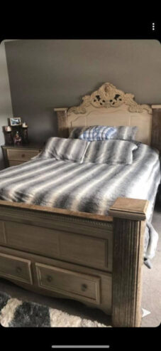 FOR SALE.. MARBLE QUEEN BEDSET FROM ASHLEY . LIKE NEW