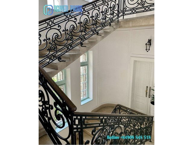 Luxury wrought iron interior railing for stairs