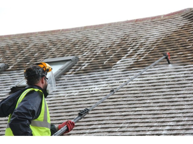 Roof Cleaning Services in Watford