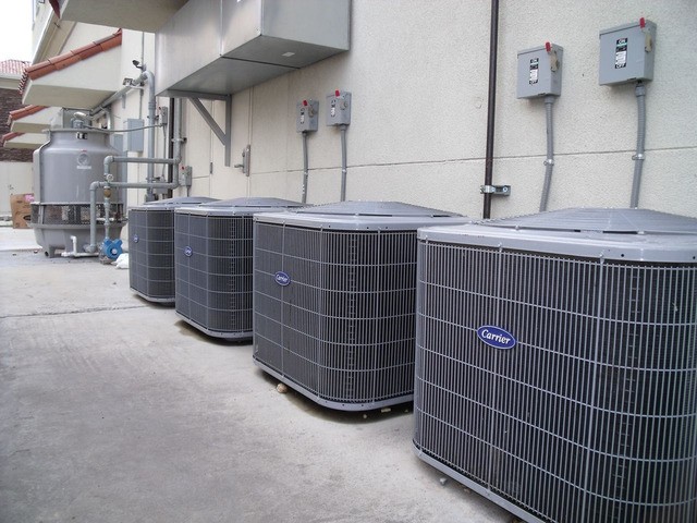 Expert Commercial AC Repair Services Available Now